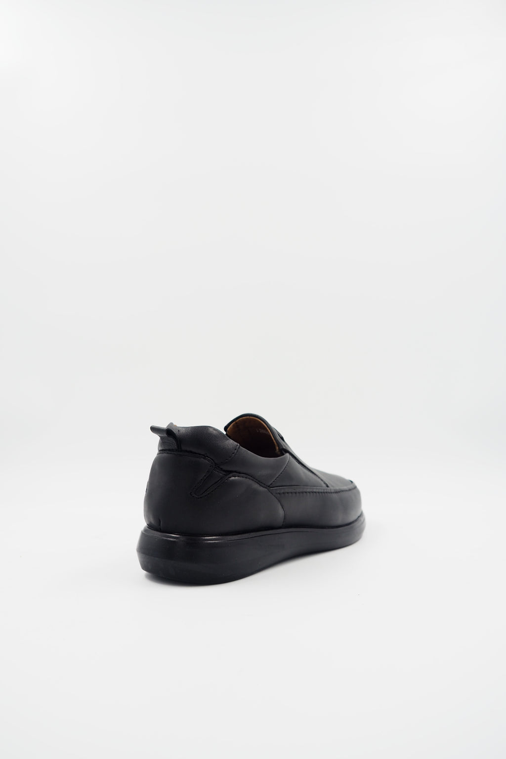 TBERLO 2107 basket en cuir Confort Noir