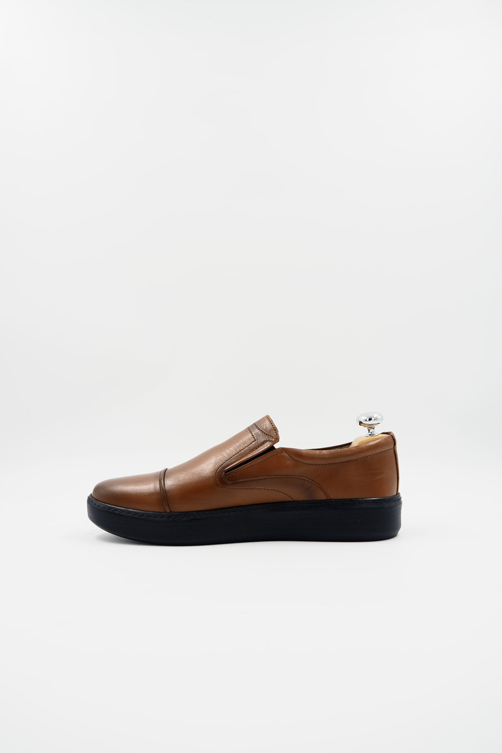 TBERLO 2033 basket en cuir Confort TABA